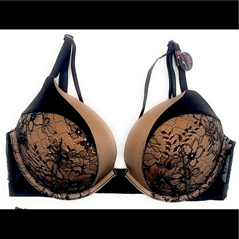 Victoria's Secret Lace Bombshell Pushup Bra